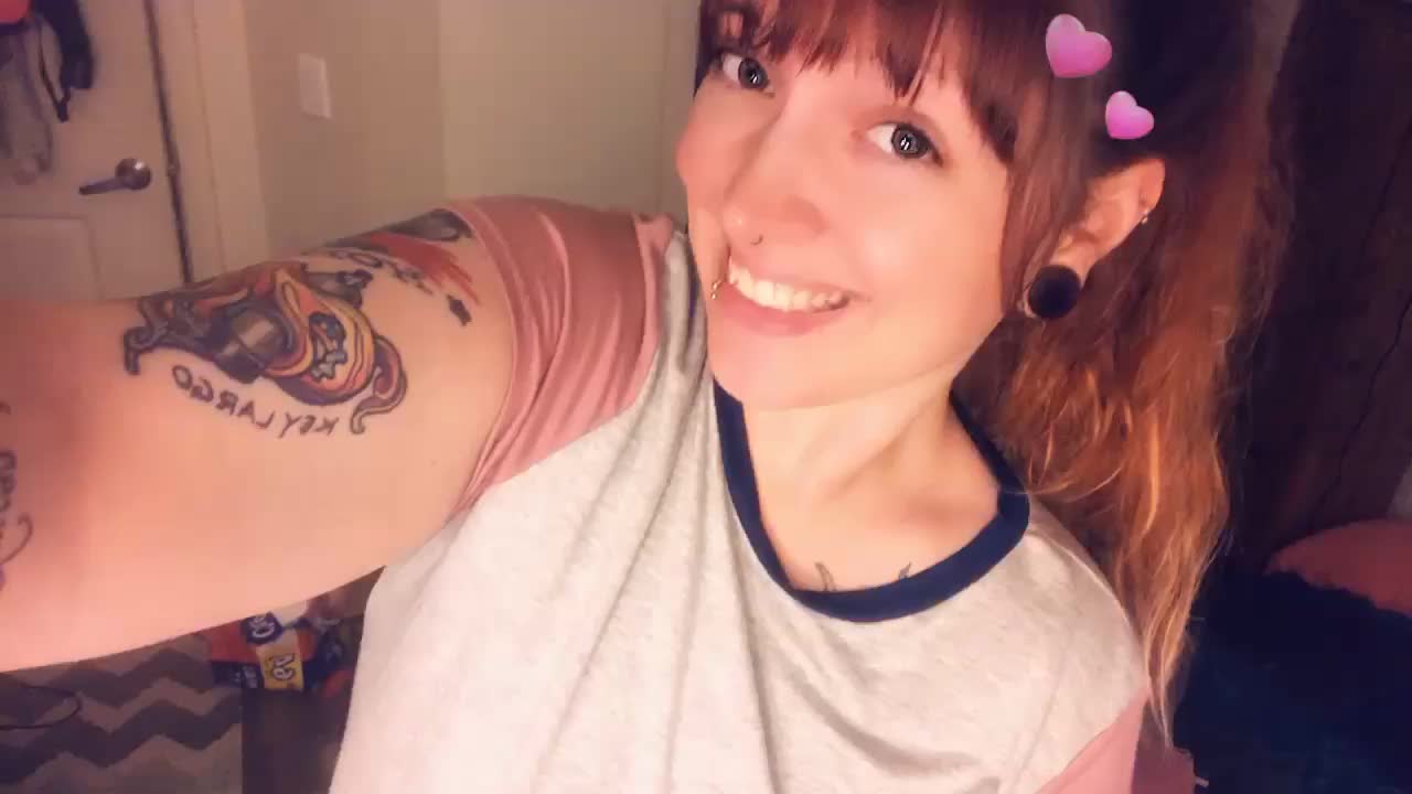 Wishing you a happy Titty Tuesday 😍