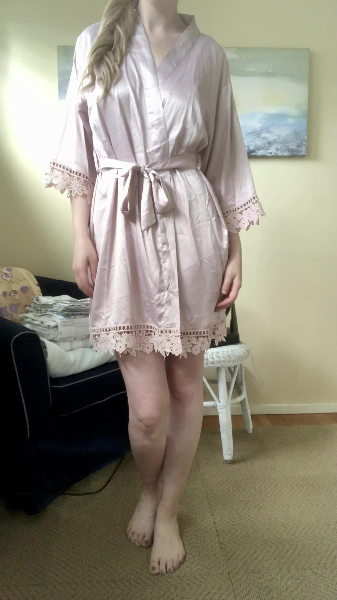 this robe is so silky it just slips right off