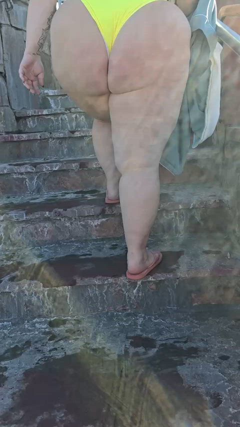 Blurred video preview
