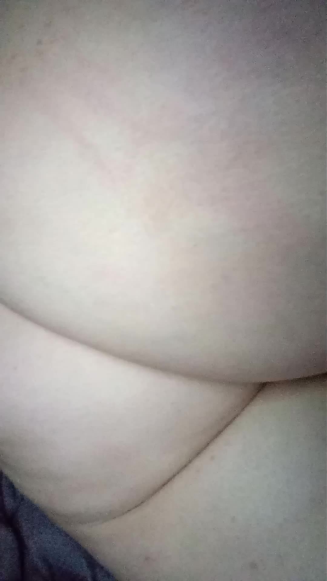 Cum shooting all over my fat ass 🖤