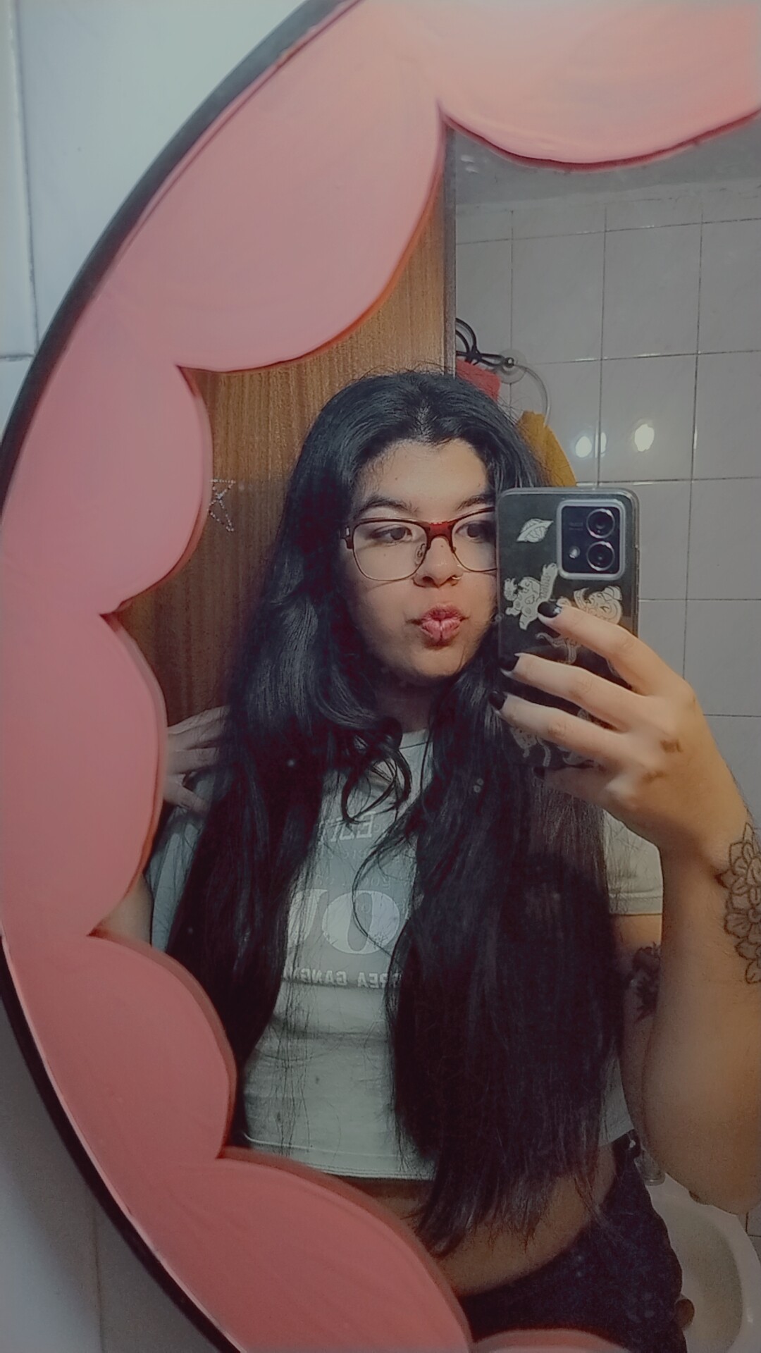 Brunette amateur brunette latina