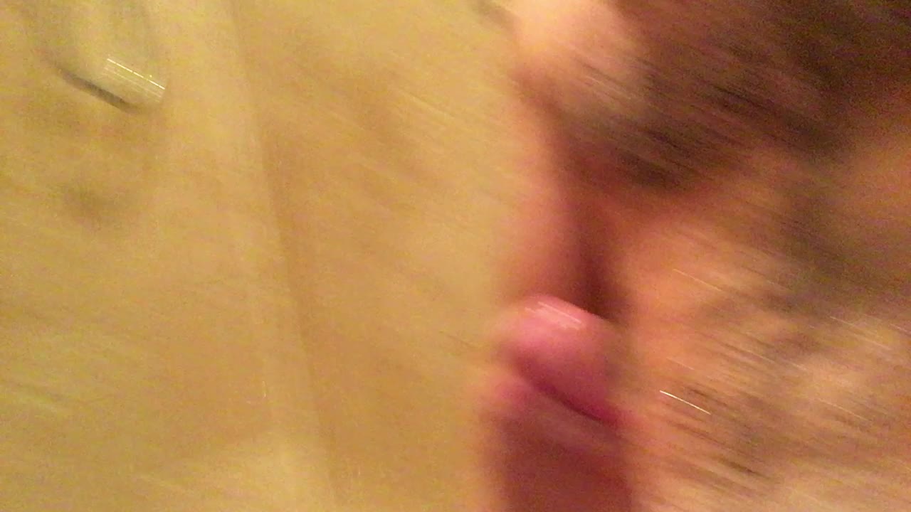 First post here! Am I hairy enough? ;)