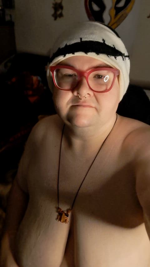 48DD titties, fun to play with 😈