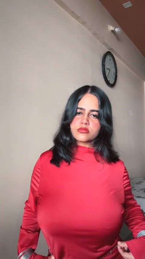 even a loose dress can't hide them