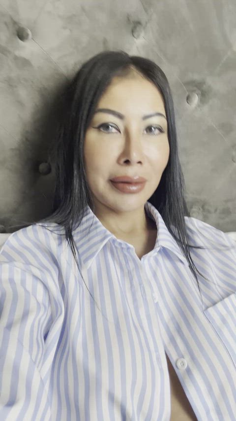 Am I sex trophy qualified?