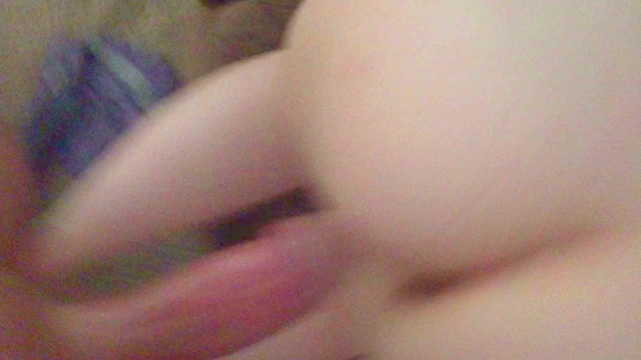 Giving this gorgeous LA hotwife some rough anal sex before cumming in her ass