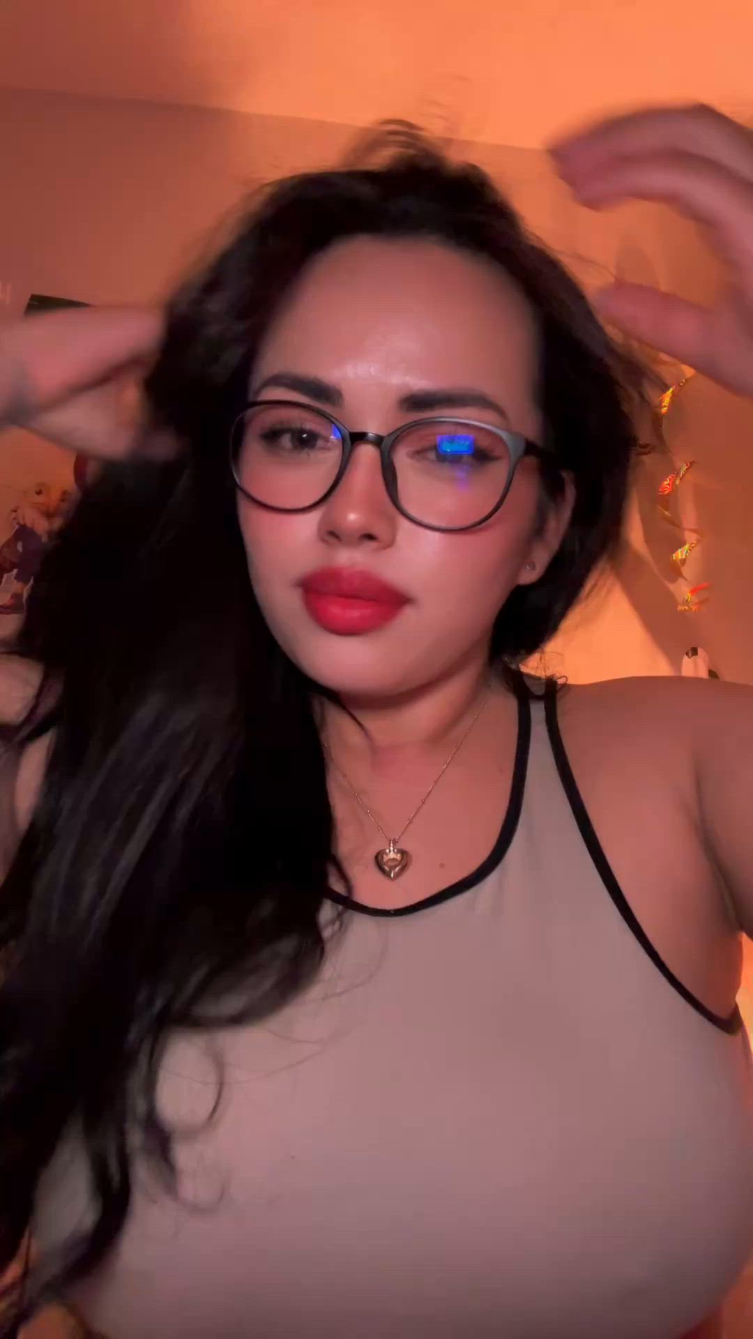 GIF thumbnail