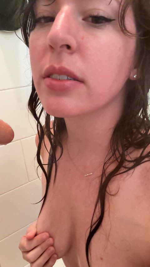 I want the taste of a real cock 🍆
