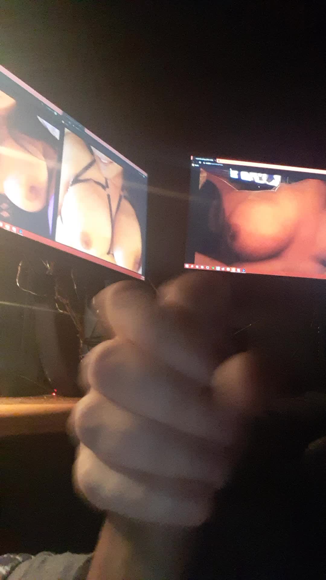 Her Big Tits ade Me Cum Hard Af