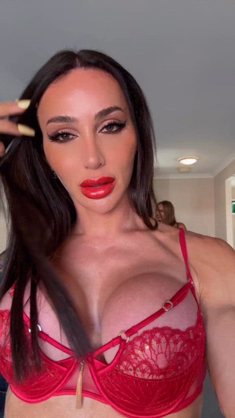 you dont scroll past wild energy like this