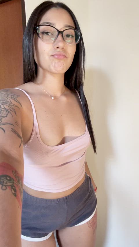 I'll be here showing off my prettyness