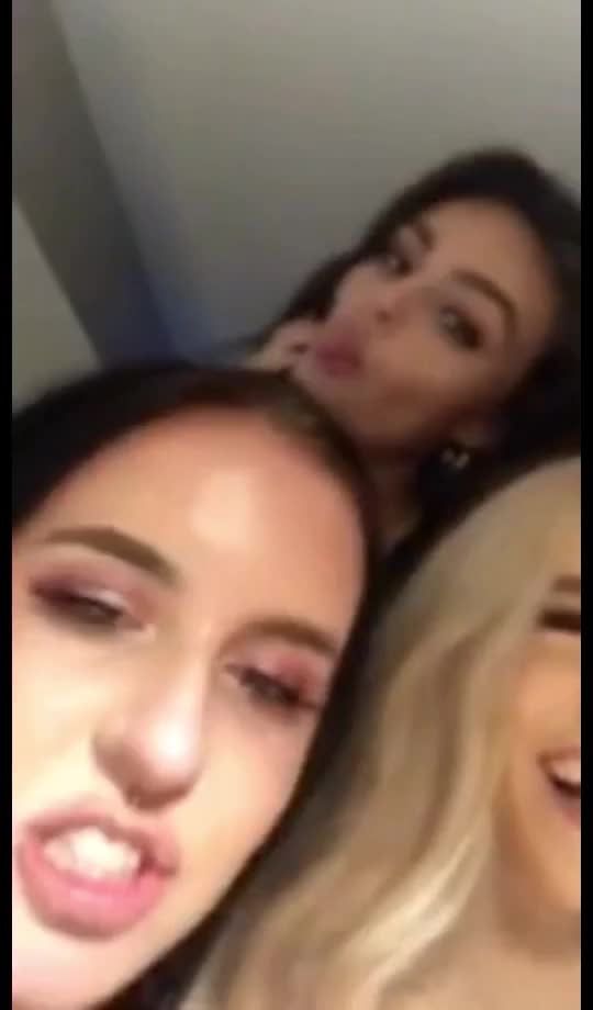 Crazy English Party Girls