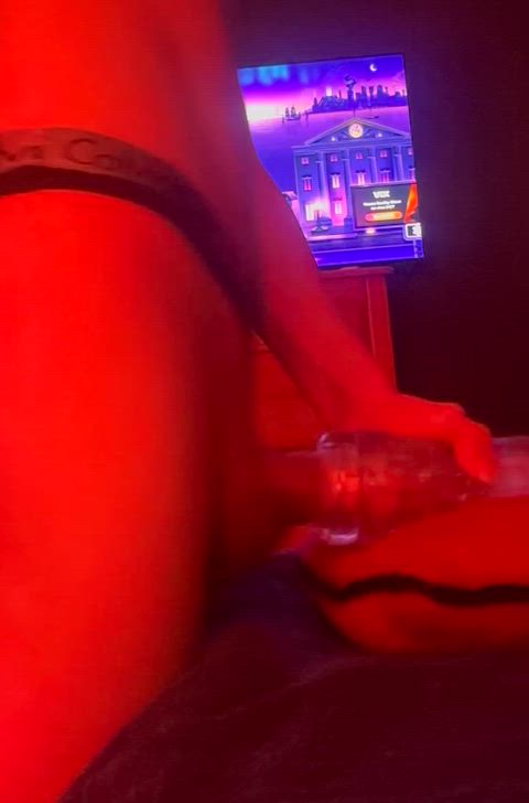 Cumming from my new toy >~<