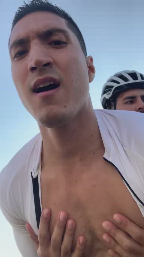 Taking a break 🚴‍♀️🚵‍♂️