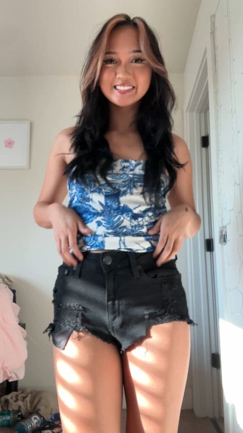 Showing off my young asian body. I’m feeling breedable tonight 😵‍💫💋