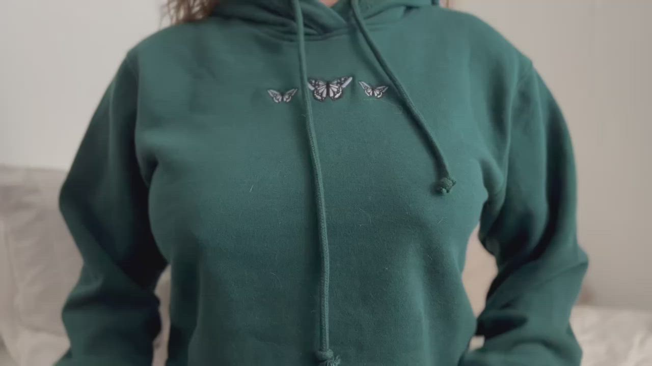 Amateur Big Tits Boobs College Natural Tits Teen Titty Drop Porn GIF by lamsinka89