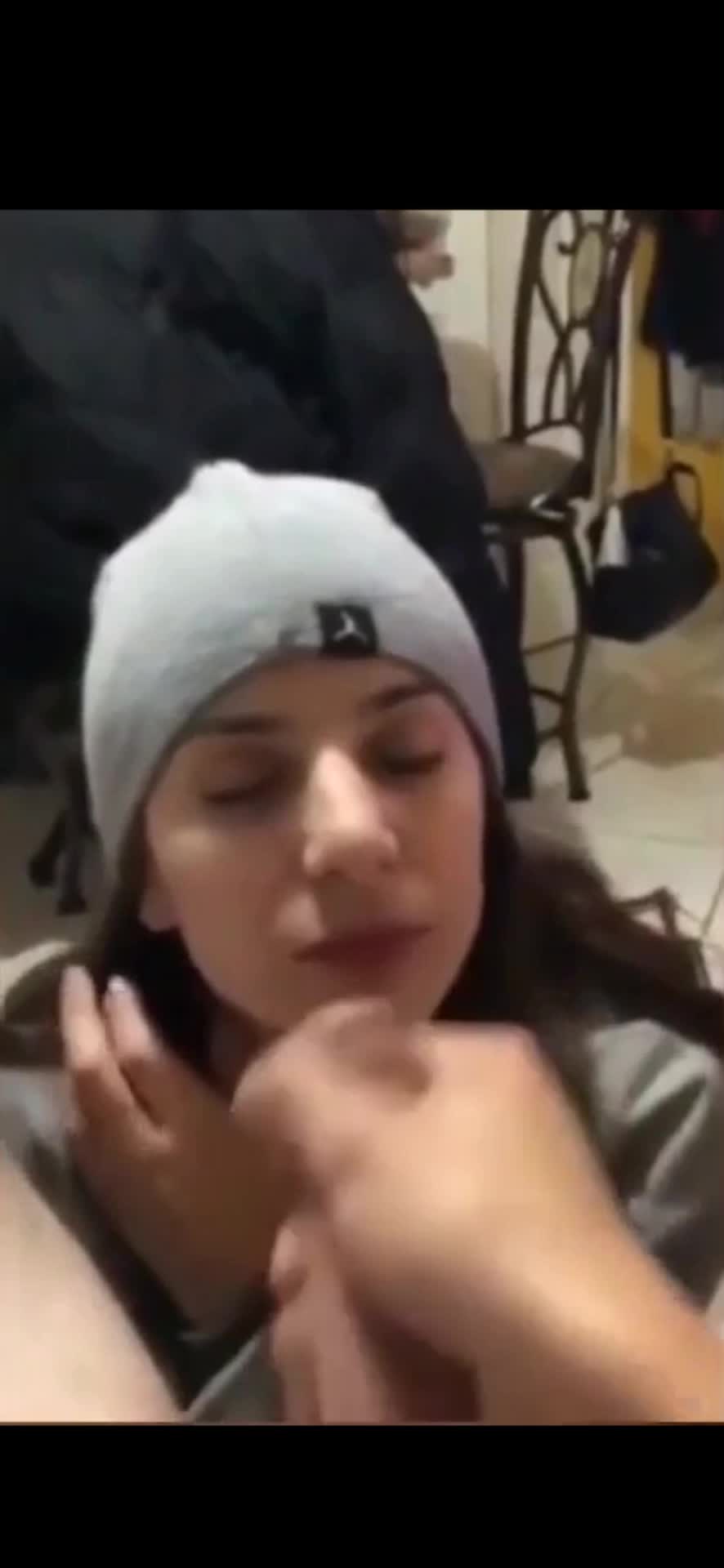 Beanie facial