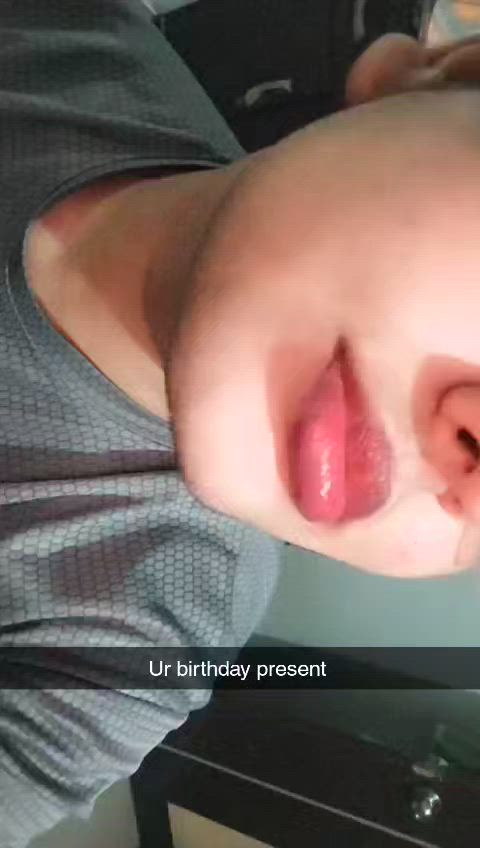 Your favourite sissy :33