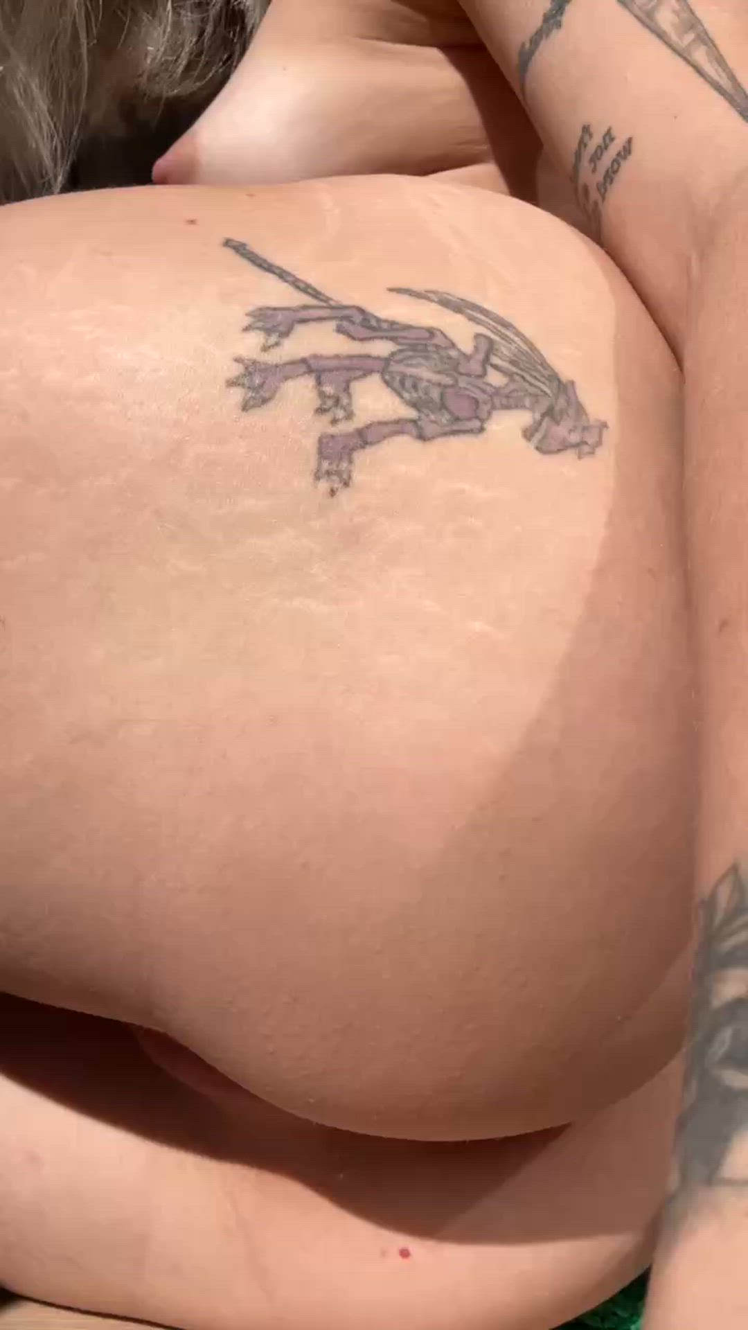 GIF thumbnail