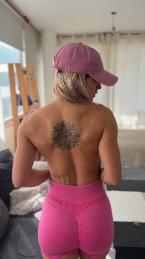 Revealing my ripe peach out of my favorite bootyshorts for you
