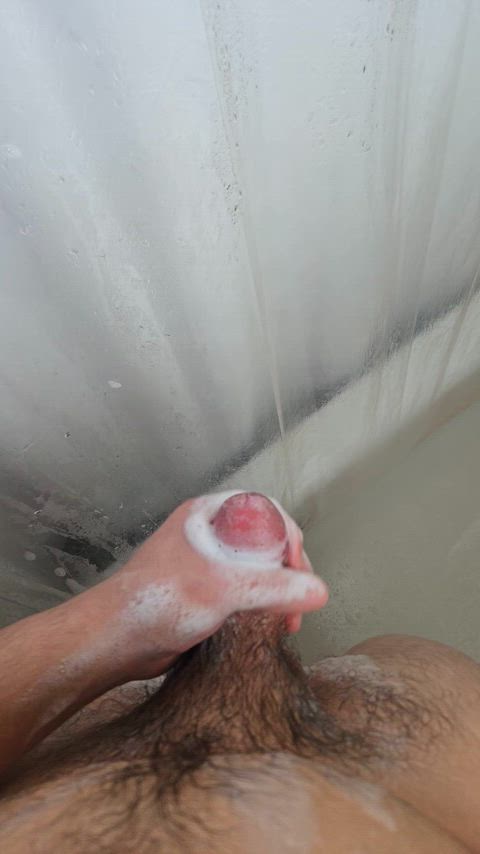 Few ropes in the shower