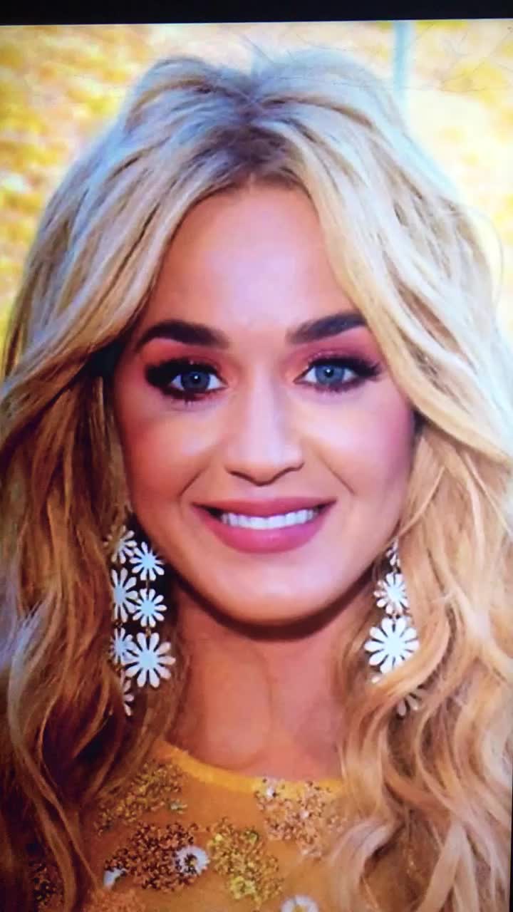 Katy Perry gets THE BIGGEST CUM LOAD OF HER LIFE courtesy of my big, thick cock!!!!
