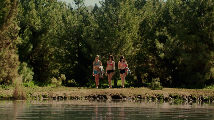 Cortney Palm- Zombeavers