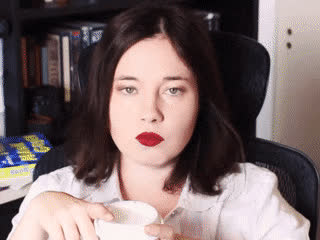 Lindsay Ellis's reaction when she sees how hard you are