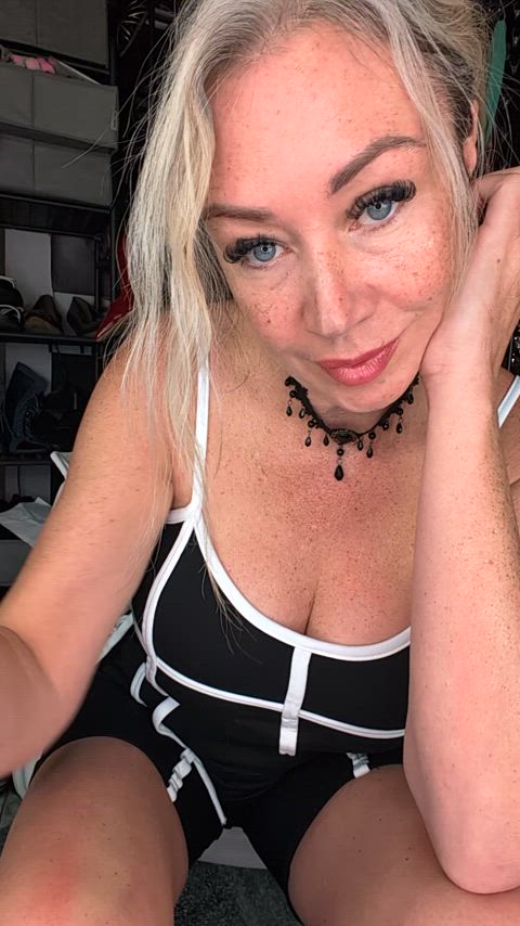 Age is just a number when it comes to this sexy 47-year-old milf!