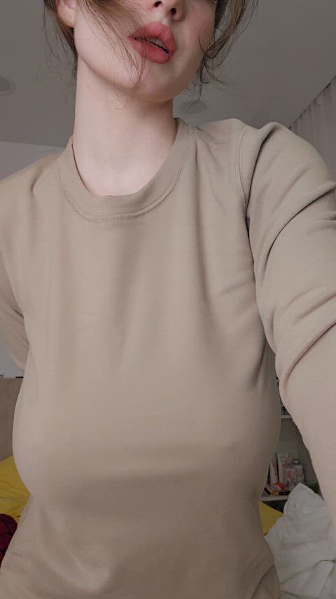 Do the Reddit girls promising nudes ever actually send them to you?