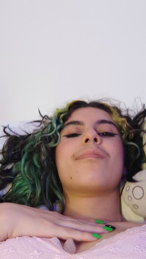 what do you think my room smells like?