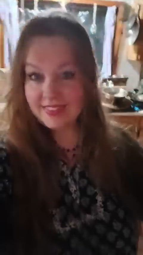 An older vid from an older gal