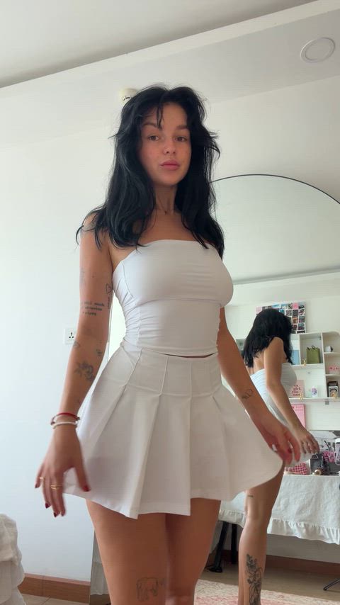 Body Boobs Brunette Homemade Nude Petite Saggy Tits Small Tits Teen White Girl Porn GIF by bubblesacrobat