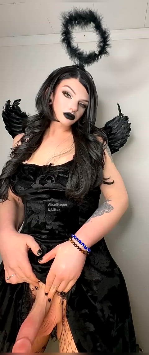 Could an 8 inch goth angel pound you? thumbnail