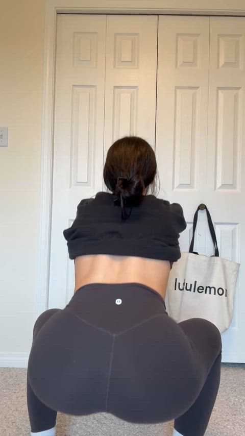 I live in leggings for a reason