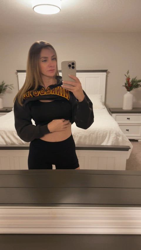 Mommy knows how to tease.