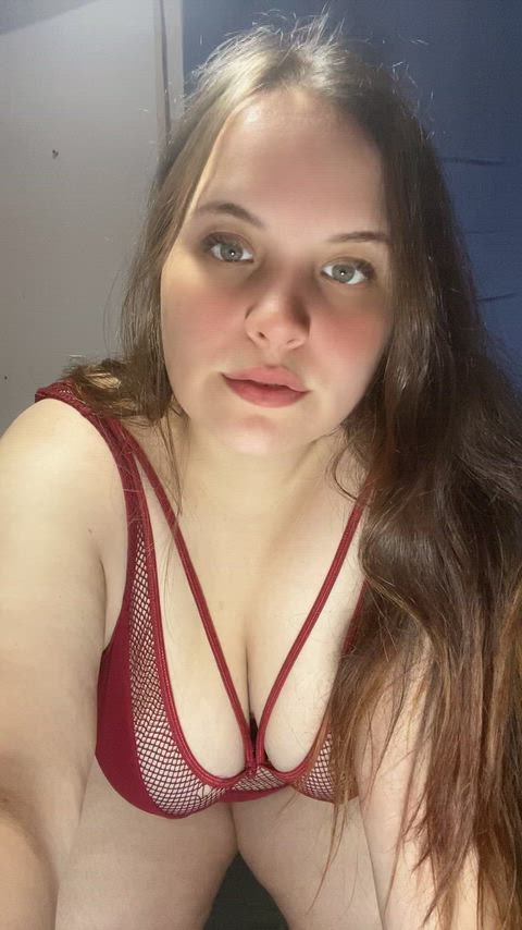 Size doesn’t matter… until your cock see me