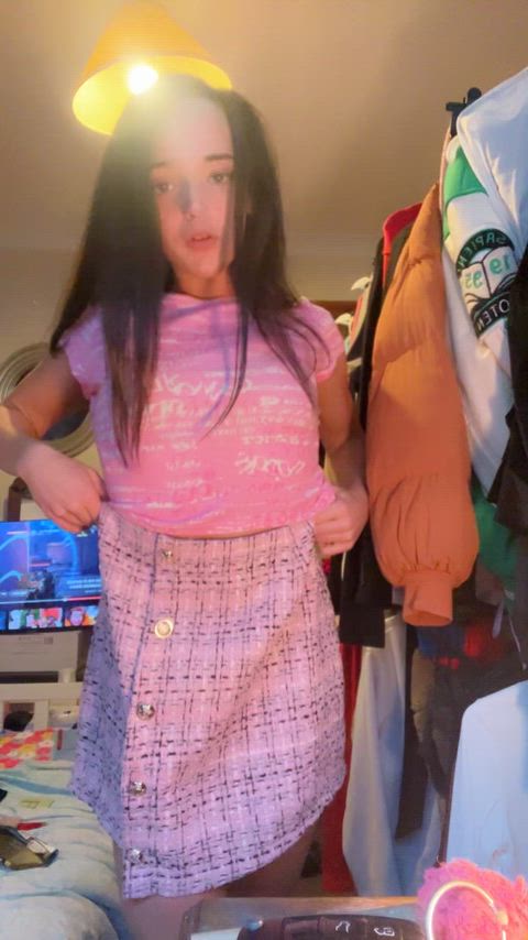 What's it gonna be? give head or fuck?