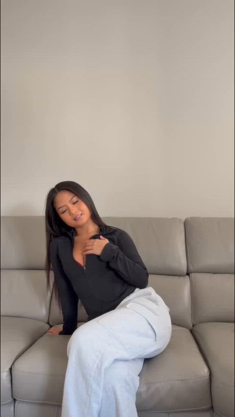 Horny Filipina home alone