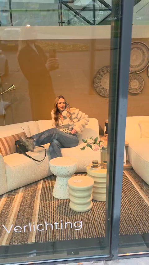 What a display window for this new store. I wonder what's up for grabs.....