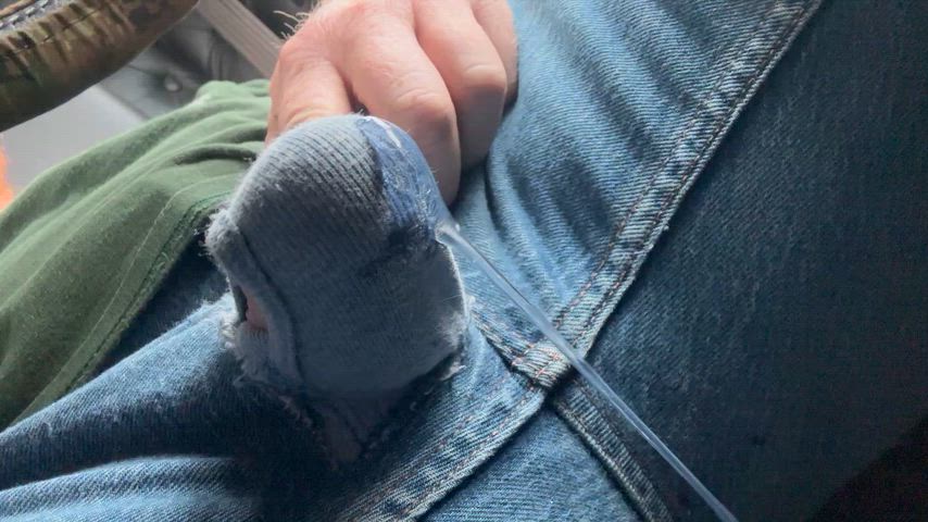 Little edge break from washing the semi