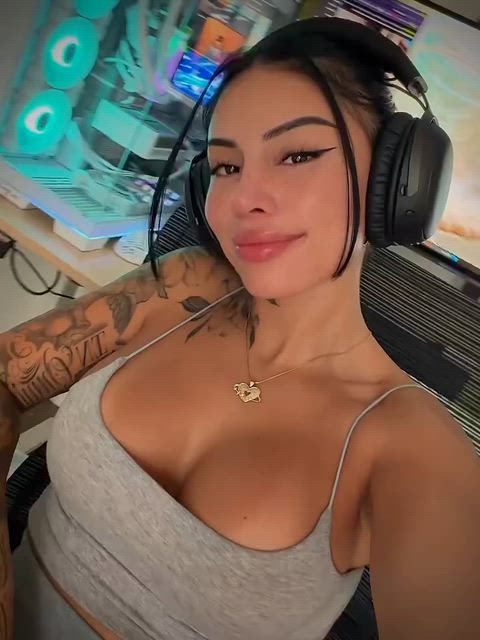 they are trying their best to pop out