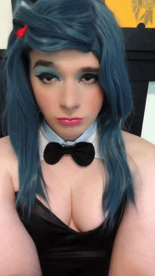 👀