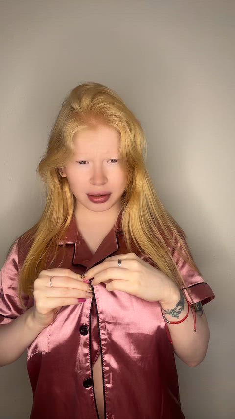 My albino nips could use a helping hand