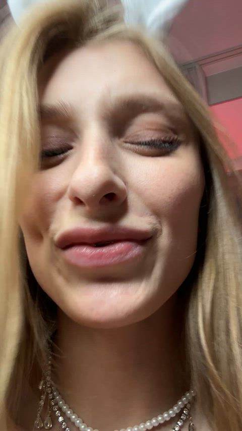 Would you eat my pussy? Say Yes or No