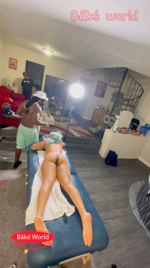 gotta glaze that turkey wen its time bake world gon sho ya