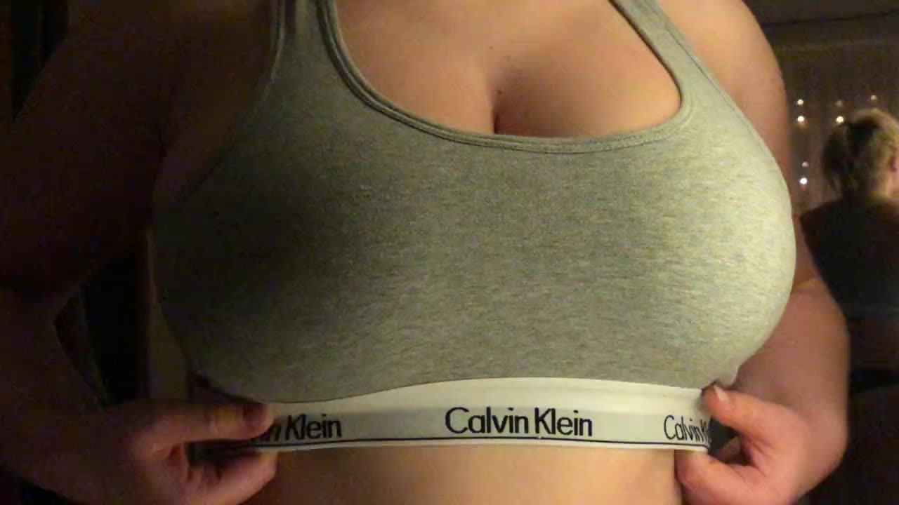 Perfect Huge Boobs Drop