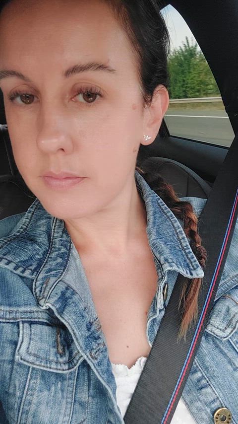 Titty flash in the car will lead to more naughtiness
