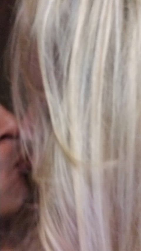 Blurred video preview