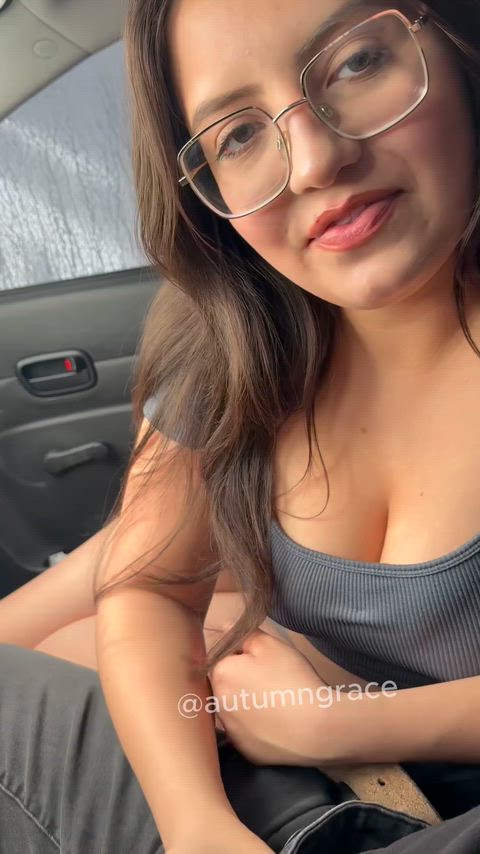 Tell me your size and ill tell you if i'd suck it or not 😇